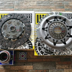 ชุดยกคลัทช์ LUK (ISUZU D-MAX 2500cc. 4JA1-T) +แถมลูกปืนปลายเกียร์***