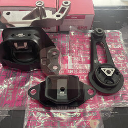 ชุดยางแท่นเครื่อง SKR : OEM JAPAN (NISSAN MARCH,ALMERA 2012)