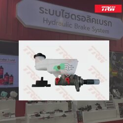 PMH1013 แม่ปั๊มเบรก TOYOTA REVO, FORTUNER'15-ON 2.4D,2.7L,2.8D MT 2WD/4WD M10 มีปลั๊ก มีรูกระปุก 7/8"