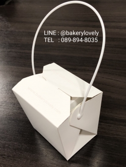 กล่องกระดาษ ใส่ก๋วยเตี๋ยว สีขาว ไซส์ S 9.6x7.1x6.8x5.2 cm สูง 9 cm ( เคลือบใน )