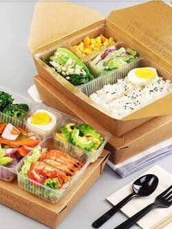 กล่องใส่อาหาร 4 ช่อง