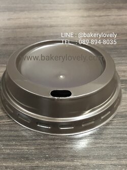 ฝาปิด ( น้ำตาล เจาะรู ) เส้นผ่านศูนย์กลาง 6.7 cm ปาก 8.1 cm สูง 1.9 cm