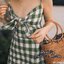Chill Style Dress :: เดรสสายเดี่ยวตัวเก๋ ช่วงอกผูกโบเก๋