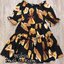 *พร้อมส่ง*D&G Dress : เดรสปาดไหล่พิมพ์ลายเส้นสปาเกตตี้ ผูกด้วยโบว์สีแดง