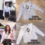 *พร้อมส่ง*SrS. Shirt :: เสื้อเชิ๊ตตัวสวย ทรงเก๋ ดีไซน์การออกแบบปัง คอกลมมีแถบคอตั้งเล็กน้อย