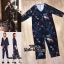 *พร้อมส่ง*ZR. Jumpsuit :: จั้มสูทตัวเก๋ มาในผ้าเนื้อสวย ลายดอกไม้เก๋